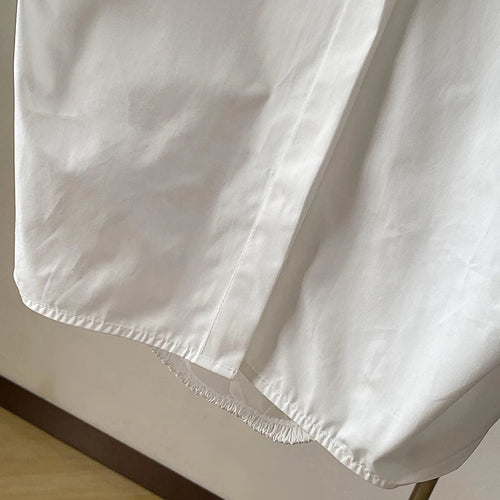 Load image into Gallery viewer, Women White Shaped Elegant Vintage Blouse New Stand Collar Sleeveless Shirt Fashion Tide Spring Summer 2025 1DJ1479
