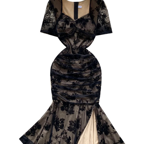 Load image into Gallery viewer, Vintage Women Black Elegant Square Neck Birthday Fishtail Evening Dress Summer High Waist Party Pleated Lace Split Long Dresses
