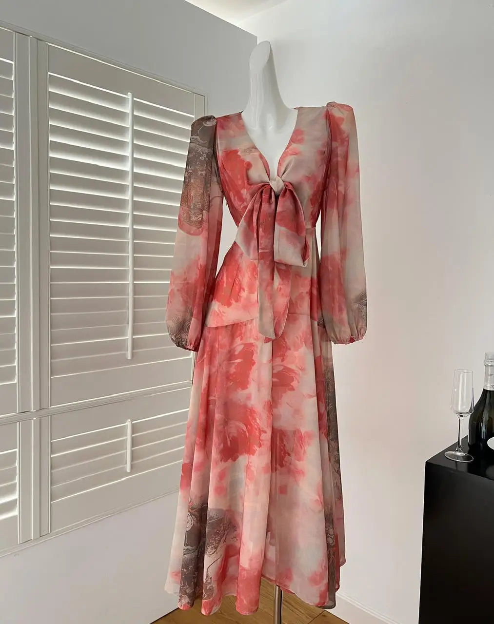 Spring French Fashion Vintage Red Print Elegant V Neck Bow Bandage Party Dress Women Long Sleeves Festival Dress Bohemian Trendy