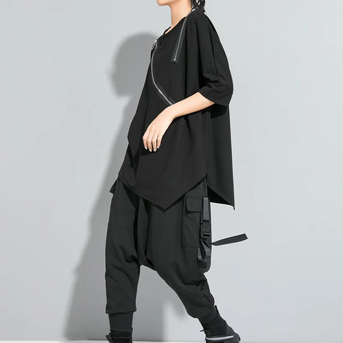 Load image into Gallery viewer, Women Black Asymmetrical Sittch Big Size T-shirt New Round Neck Long Sleeve  Fashion Tide  Spring Autumn 2025 1S185
