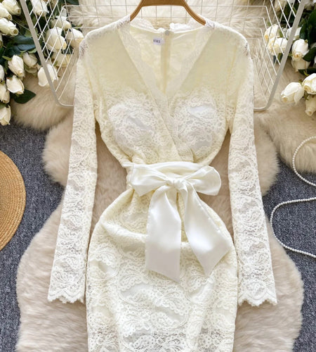 French Women Black Beige Lace Vacation Temperament Bow Bandage Short Dress Spring V Neck High Waist Sexy Party Dress Popular New