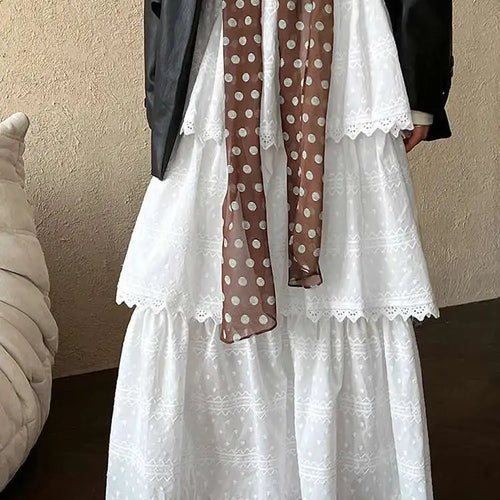 Load image into Gallery viewer, Women White Brief Slim Elegant Layers Long Cake Dress New V-Neck Long Sleeve Fashion Tide Spring Autumn 2025 1DH9982
