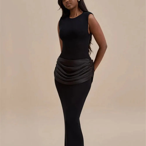 Load image into Gallery viewer, Sleeveless Ruched Sexy Maxi Dress For Women Gown Fashion Black O Neck High Waist Bodycon Club Party Long Dress Vestido
