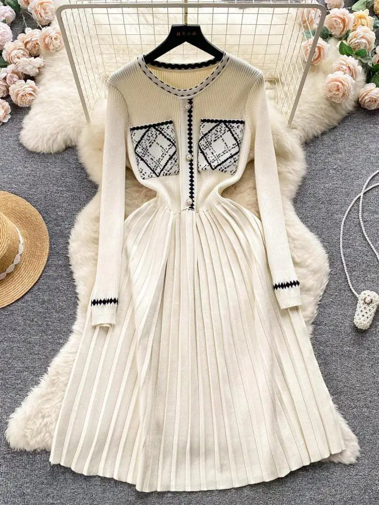 Beige Patchwork Knit Sweater Long Dress Woman Clothes Casual Autumn Winter Korean Slim Long Sleeve Elegant Black Pleated Dresses