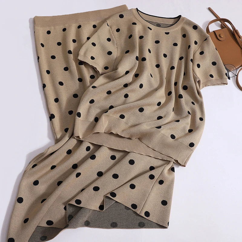 French Retro Summer Set Black Brown Polka Dot Round Neck Short Sleeved Knit T-shirt Top And High Waist Long Skirt Women Suit New