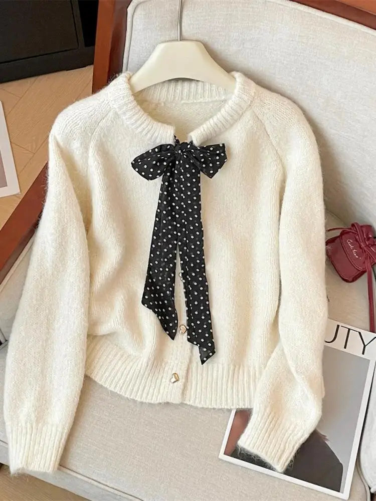 French Vintage Autumn Winter Beige Red Elegant Short Sweater Women's 2024 New Yellow Round Neck Bow Long Sleeved Knitted Tops