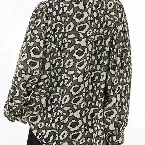 Load image into Gallery viewer, Women Black Big Size Leopard Print Blouse New Lapel Long Sleeve Loose Fit Shirt Fashion Tide Spring Autumn 2025 1DF5143
