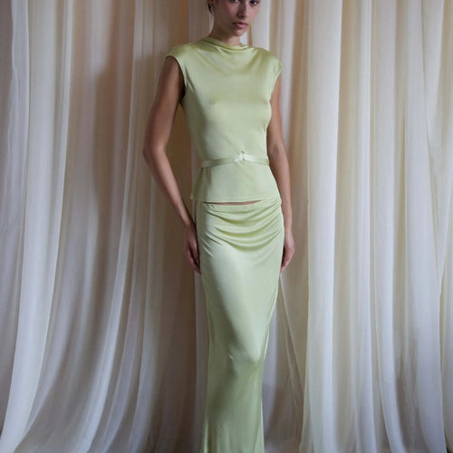 Load image into Gallery viewer, Elegant Sleeveless Round Neck Slim Fit Top And Skirt Set For Women's Fashion Autumn Winter New 2025 Party Two-piece Set
