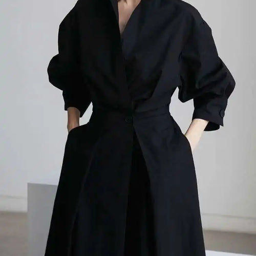 Load image into Gallery viewer, Women Beige Pleated Long Big Size Elegant Dress New Lapel Long Sleeve Loose Fit Fashion Tide Spring Autumn 2025 1DE91400
