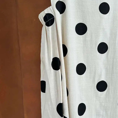 Load image into Gallery viewer, Women White Dot Printed Pleated Big Size Elegant Dress New Round Neck Sleeveless Fashion Tide Spring Summer 2025 1DJ0367
