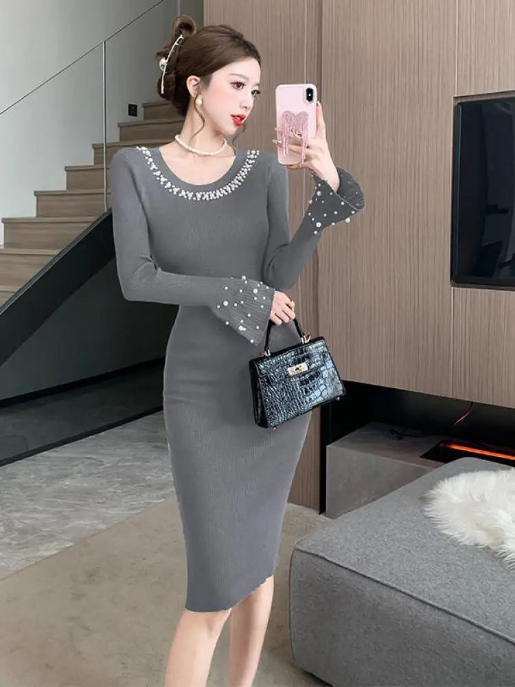 Korean Solid Pearl Simple Round Neck Long Sleeved Knitting Dress Women Elegant Long Sleeve Office Dress Autumn Winter 2024 Trend
