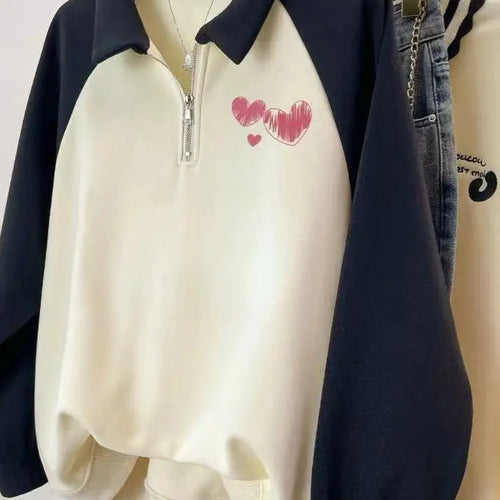 Load image into Gallery viewer, Korean Version 2024 Autumn Winter Beige Patchwork Heart-shaped Print Zipper Sweatshirt Women Long Sleeve Festival Pullover Tops
