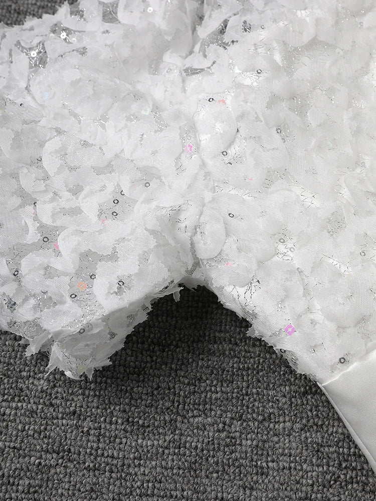 Women White Lace Rhinestones Elegant Slim Mini Dress New Round Neck Short Sleeve Fashion Tide Spring Summer 2025 CPG2980