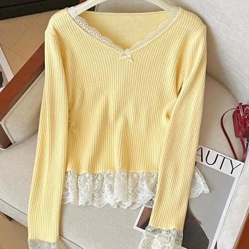 Load image into Gallery viewer, Korean Autumn Winter Sweet Patchwork Elegant Pullover Short Sweater Women's 2024 New V Neck Long Sleeved Knitted Tops Streetwear
