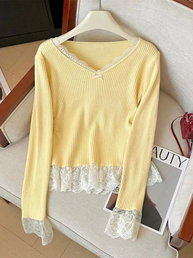 Korean Autumn Winter Sweet Patchwork Elegant Pullover Short Sweater Women's 2024 New V Neck Long Sleeved Knitted Tops Streetwear