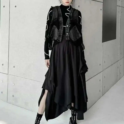 Load image into Gallery viewer, High Waist Black pleated Irregular A-line Half-body Skirt Women Loose Fit Fashion Tide New Spring Autumn 2025 1DH4346
