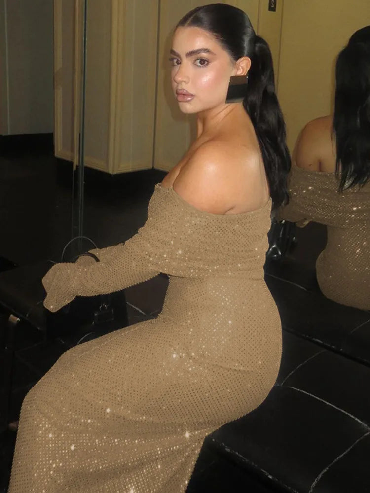 Sexy Buttocks Wrapped Long Dress For Women Fashion Temperament Ironing Board Slim One Line Neck Party Evening Dress 2024