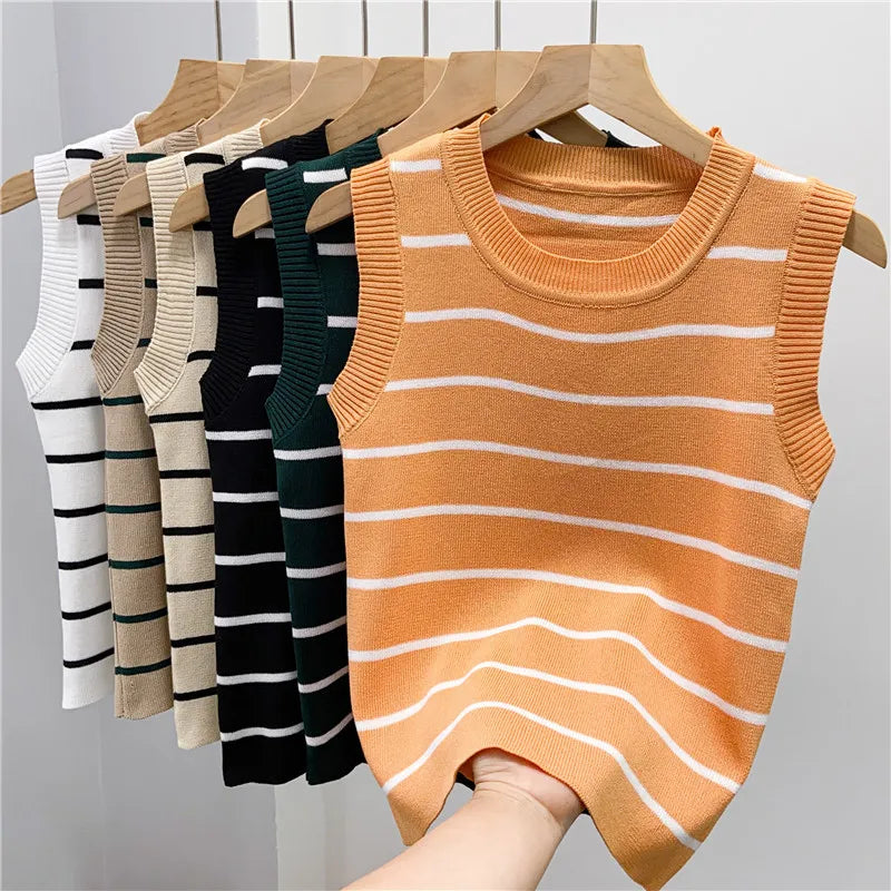 New 2024 Vintage Basic Bottoming Striped Patchwork Knit Vest Women Autumn Winter Elegant Sleeveless Slim Short Tank Tops Fashion