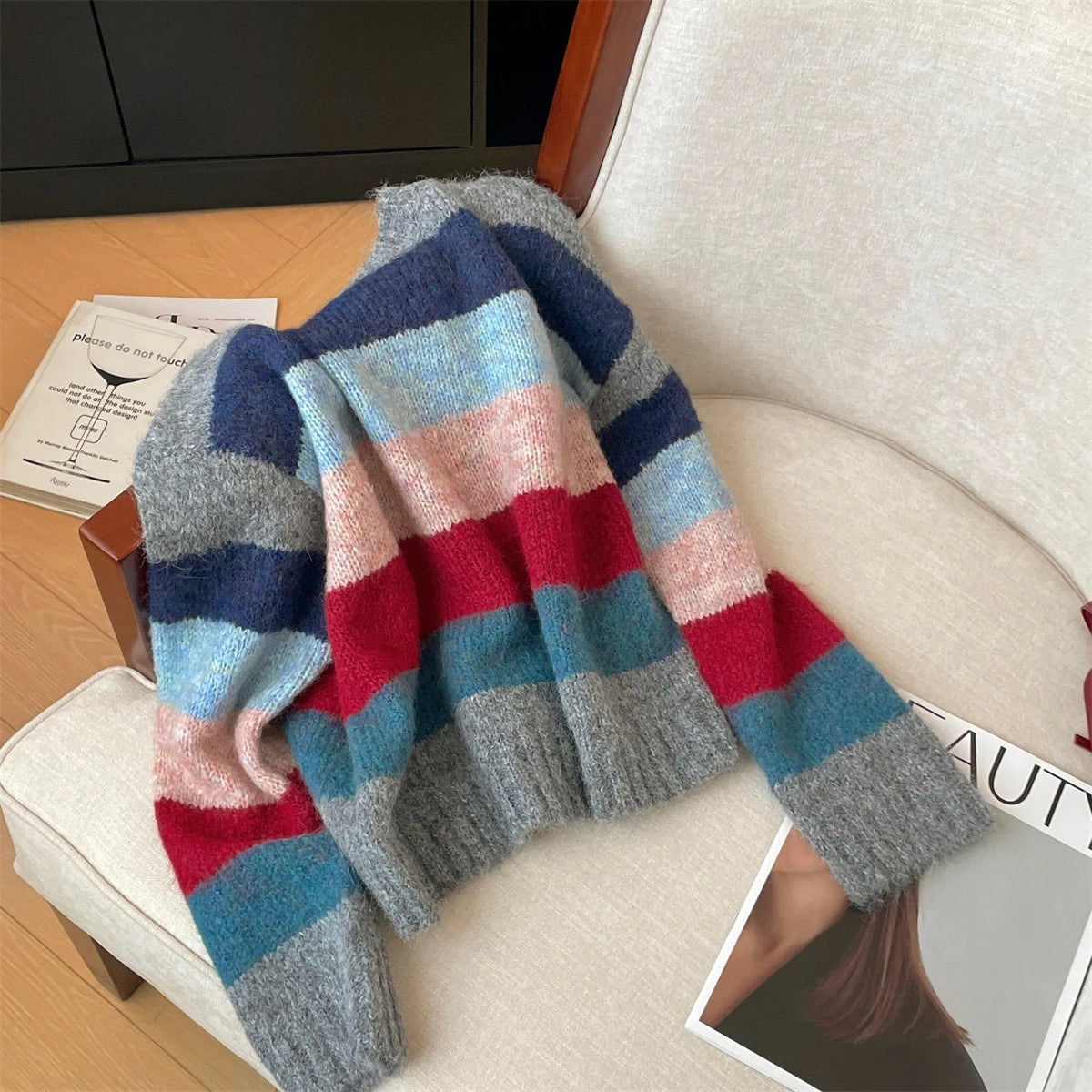 Korean Vintage Women's Rainbow Striped Round Neck Short Sweater Autumn Winter 2024 New Elegant Long Sleeved Knitted Pullover Top