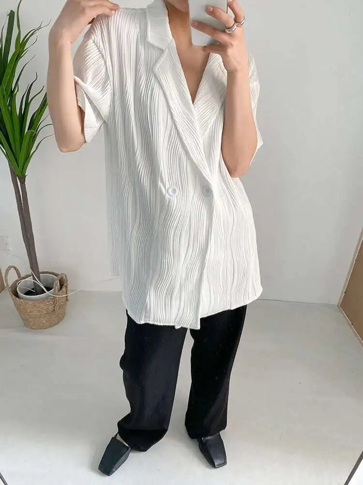 Women White Pleated Elegant Big Size Blouse New Lapel Short Sleeve Loose Fit Shirt Fashion Tide Spring Summer 2025 1DF0381