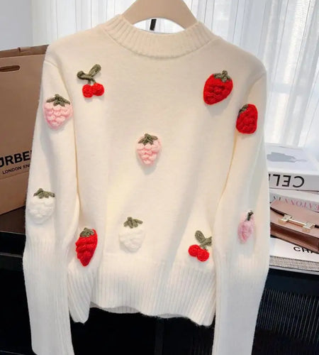 French Vintage Women Sweet Strawberry Embroidered Elegant Long Sleeve Knit Sweater 2024 New Autumn Winter Round Neck Tops Trendy