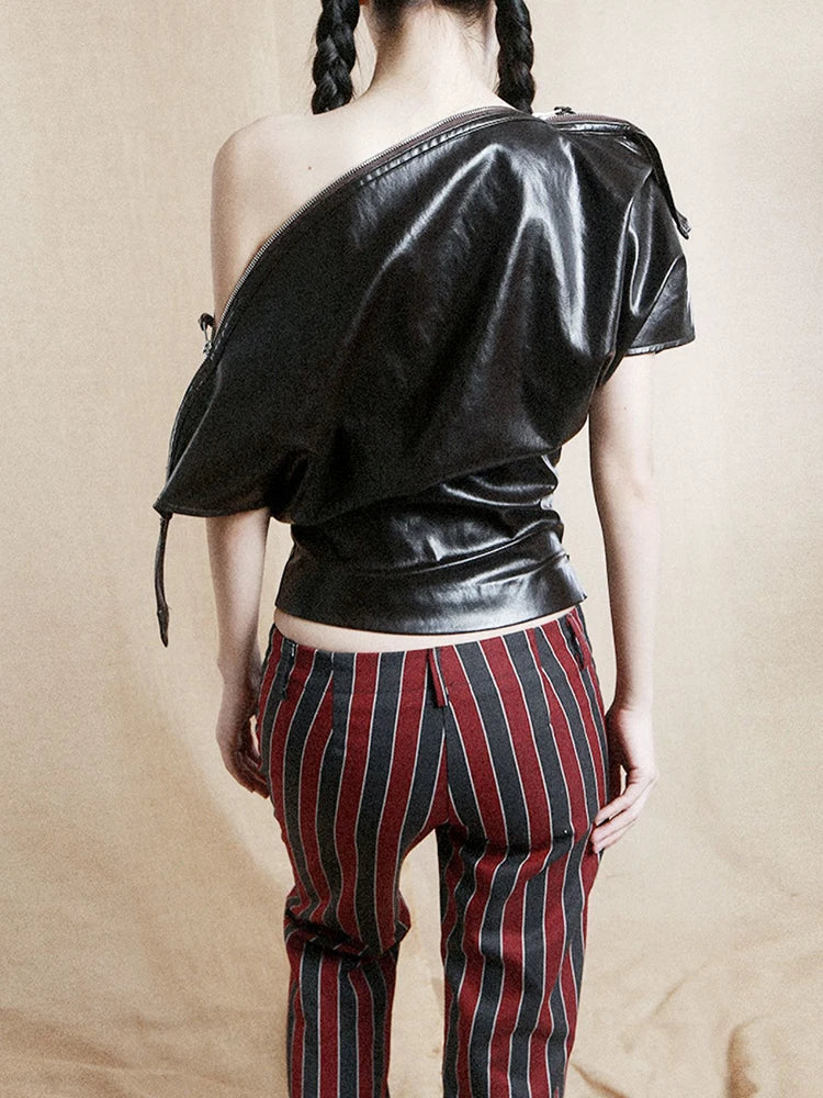 Women Brown Pu Leather 2 Ways Wear T-shirt New Asymmetrical Collar Short Sleeve Fashion Tide Spring Autumn 2025 1DH9374