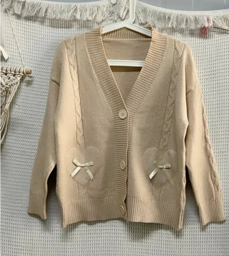 Load image into Gallery viewer, Japanese Kawaii Knitted Cardigan Women Heart Bow Pockets Cute Sweater Coat JK Girl Sweet Loose V-neck Kardigan Damski
