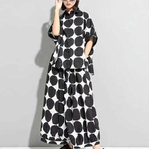 Load image into Gallery viewer, Women Black Dot Printed Big Size Blouse New Lapel Three-quarter Sleeve Loose Fit Shirt Fashion Spring Summer 2025 1DE6982
