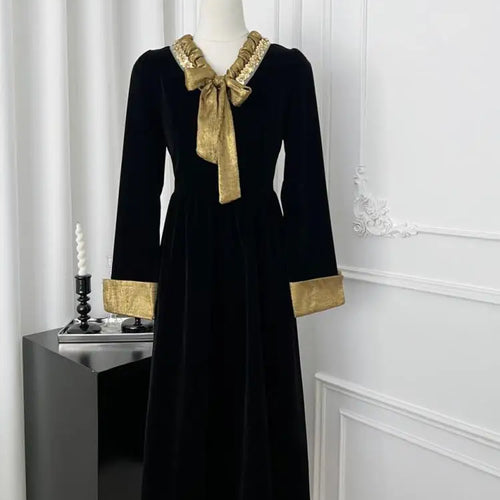 Load image into Gallery viewer, French Fashion Retro Women Black Velvet Patchwork V-neck Bow Slim Dress Autumn Winter Long Sleeved High Waist Pleated Dress Chic
