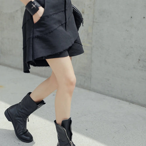 Load image into Gallery viewer, Women Black Irregular Double Layers Burr Wide Leg Shorts New High Waist Trousers Fashion Tide Spring Summer 2025 1DJ0723
