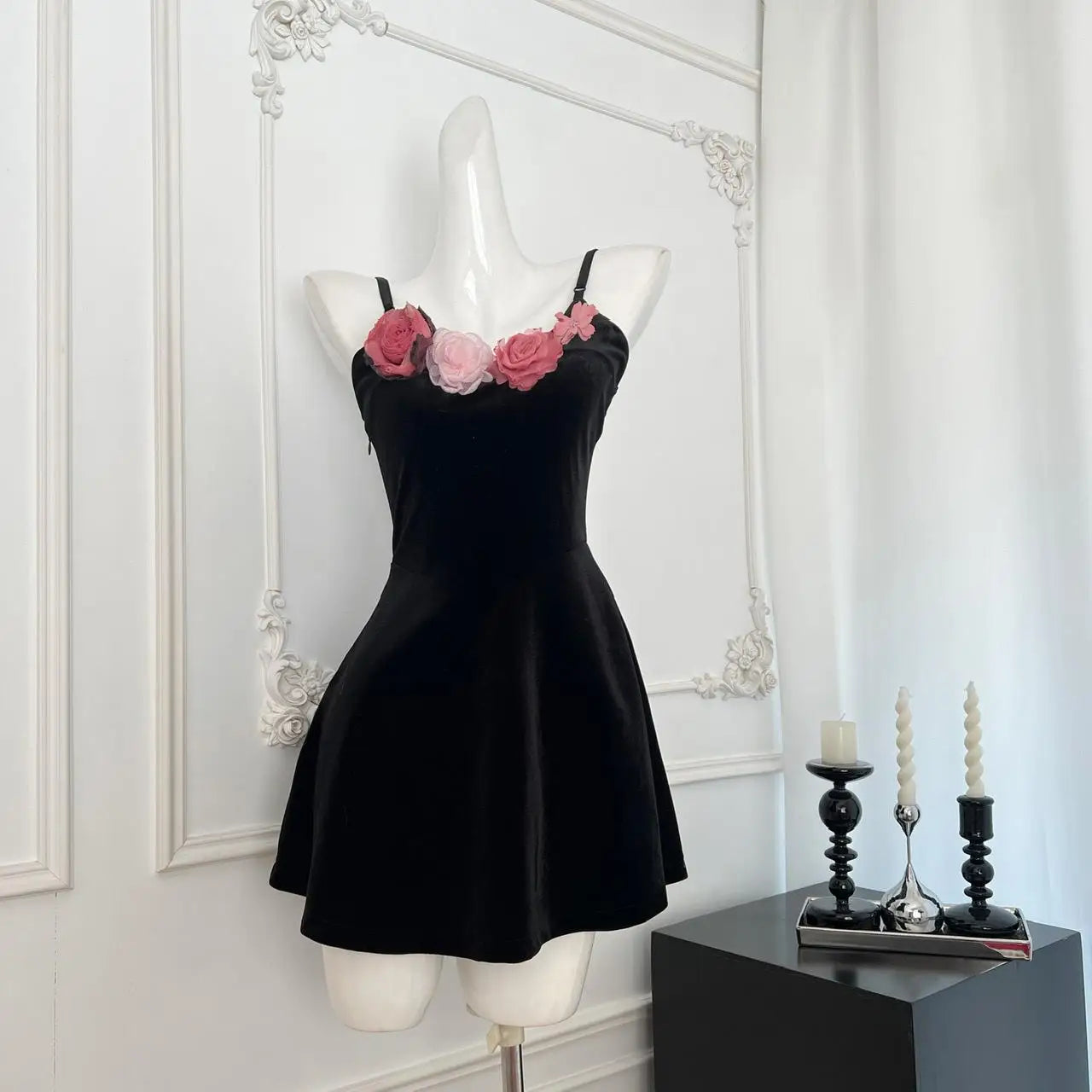 Vintage Black Velvet Flower Elegant Backless Short Dress For Women 2024 Spring Summer Sexy Club Holiday Slip Mini Dress Popular