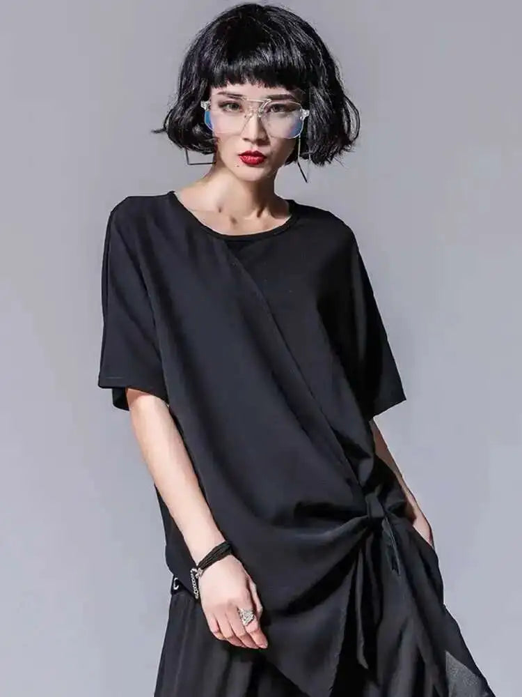 Women Black Asymmetric Chiffon Pleated Big Size T-shirt New Round Neck Short Sleeve Fashion Spring Summer 2025 1DF4730