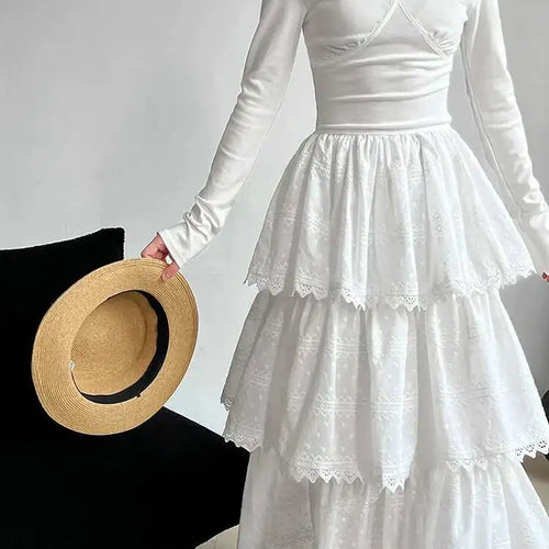 Load image into Gallery viewer, Women White Brief Slim Elegant Layers Long Cake Dress New V-Neck Long Sleeve Fashion Tide Spring Autumn 2025 1DH9982
