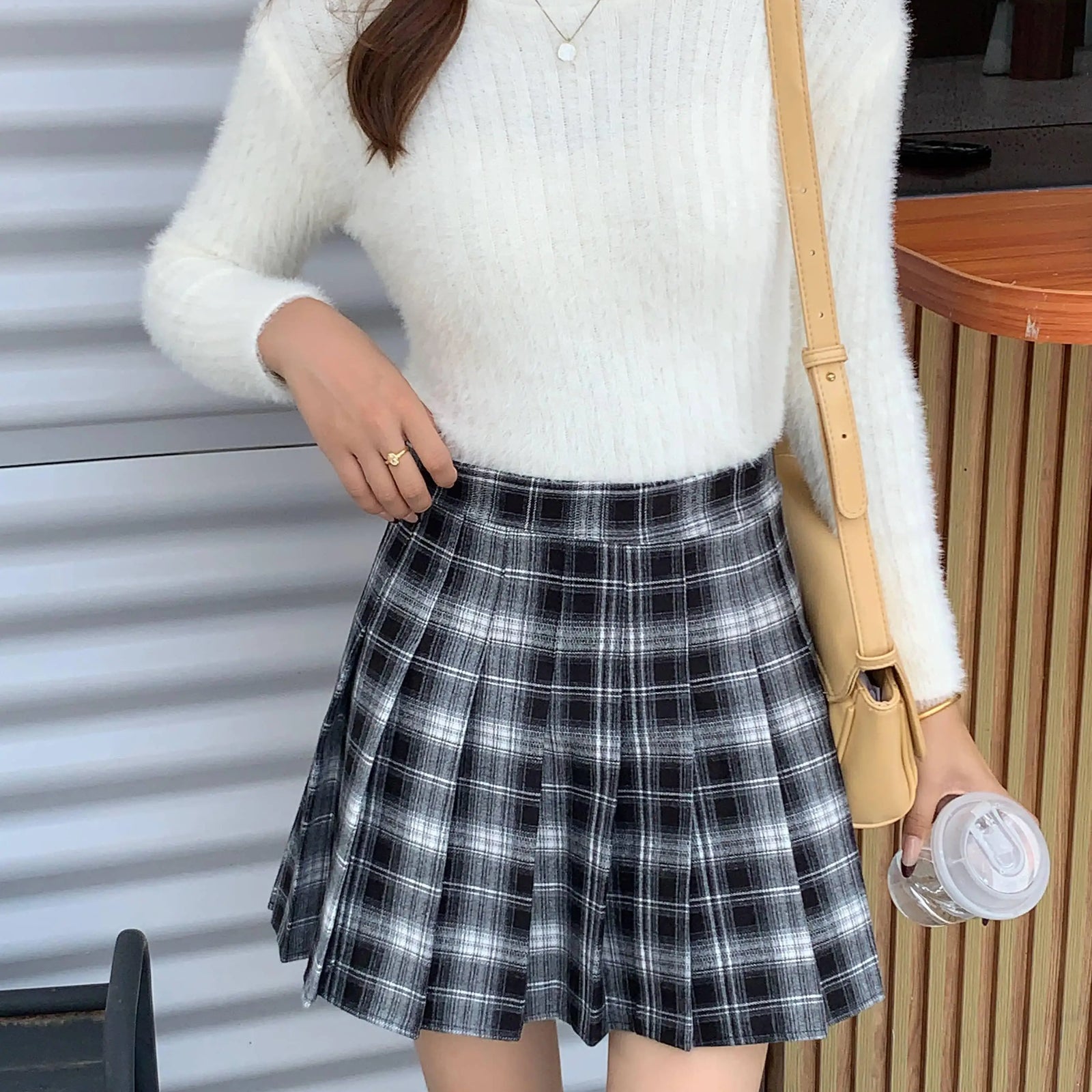 Korean Style Women's Black Plaid High Waist Corduroy Pleated Short Skirt Autumn Winter Ladies Retro Red Elegant Sexy Mini Skirts