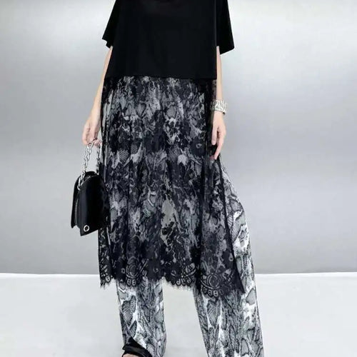 Load image into Gallery viewer, Women Black Hem Lace Perspective Big Size Midi Dress New Round Neck Short Sleeve Fashion Tide Spring Summer 2025 1DH6140

