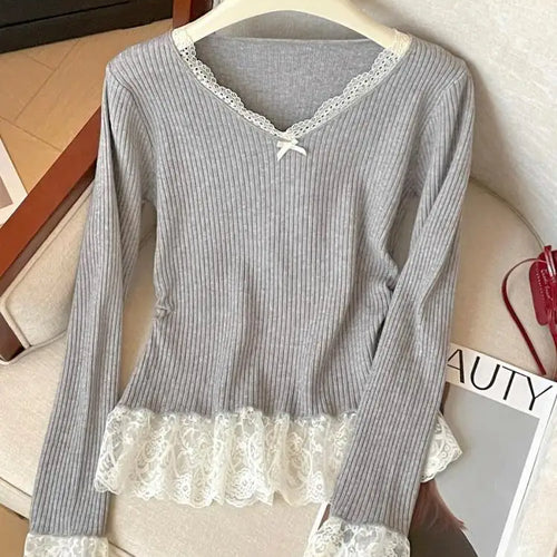 Load image into Gallery viewer, Korean Autumn Winter Sweet Patchwork Elegant Pullover Short Sweater Women's 2024 New V Neck Long Sleeved Knitted Tops Streetwear
