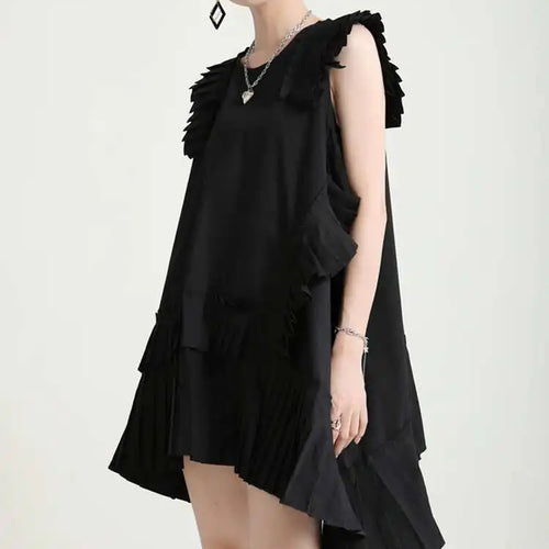 Load image into Gallery viewer, Women White Irregular Pleated Big Size Elegant Dress New Round Neck Sleeveless Fashion Tide Spring Summer 2025 1DH5375
