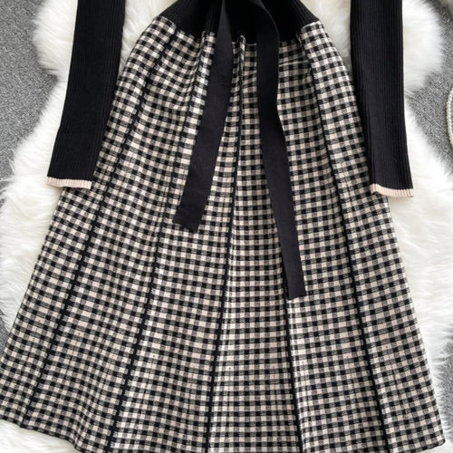 Load image into Gallery viewer, Women's New French Vintage Black Patchwork Lattice Slim Temperament Knit Dress Autumn Winter Elegant Bandage Party Long Dresses
