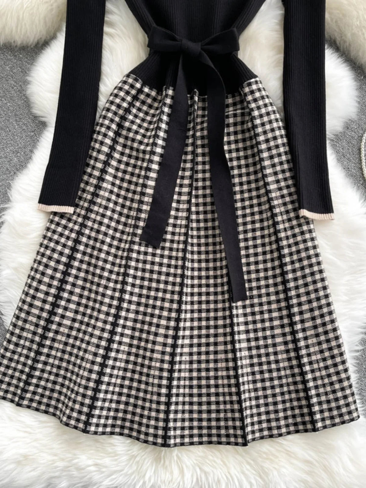 Women's New French Vintage Black Patchwork Lattice Slim Temperament Knit Dress Autumn Winter Elegant Bandage Party Long Dresses