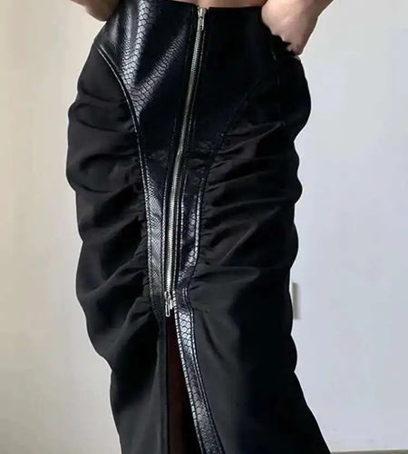 High Waist Black Pu Leather Pleated Zipper Slit Midi Half-body Skirt Women Fashion Tide New Spring Autumn 2025 1DH7055