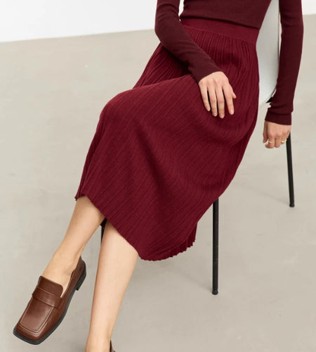 Minimalist Skirts for Women 2025 Winter New Christmas Warm Commuter Basics Pleated Knit Loose A-Line Solid Skirt 12323177