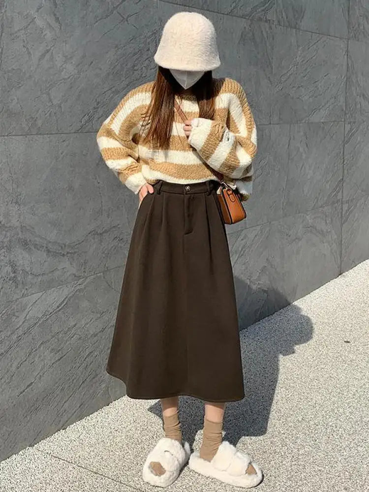 Autumn Winter Black Oversized Woolen Long Skirt Women Korean Fashion Ladies Brown High Waist Pleated Skirt Casual Streetwear new