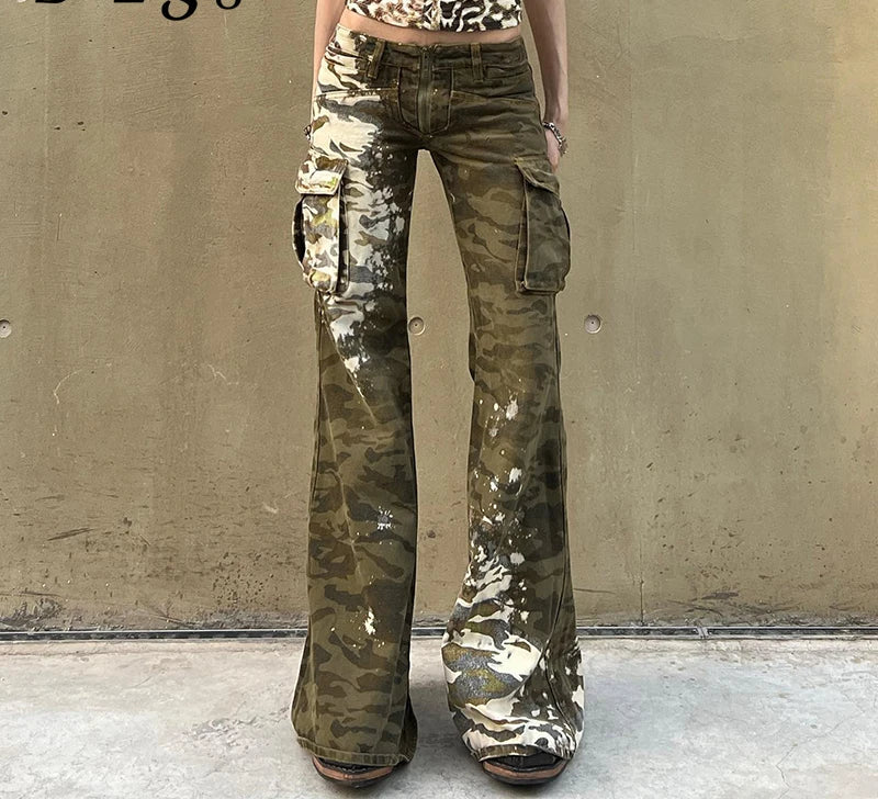 Vintage Low Wasit Camouflage Flared Jeans Women Tie Dye Big Pockets Full Lenght Denim Trousers Y2K Streetwear Bottoms