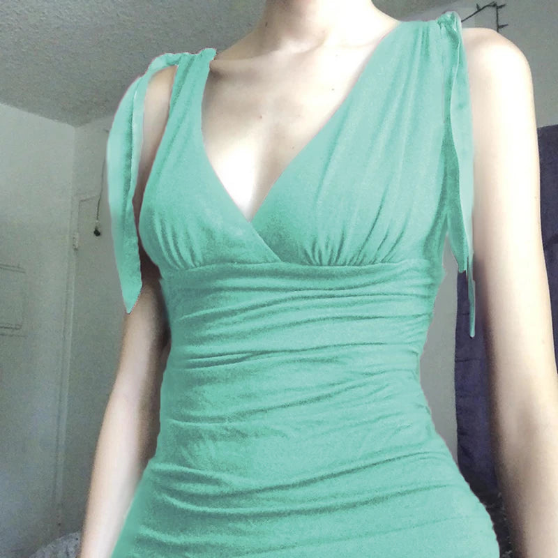 Elegant Solid Sleeveless With Folds Tank Tops Women Summer V-Neck Slimming Clothes 2025 Casual Fashion Basic Vest New