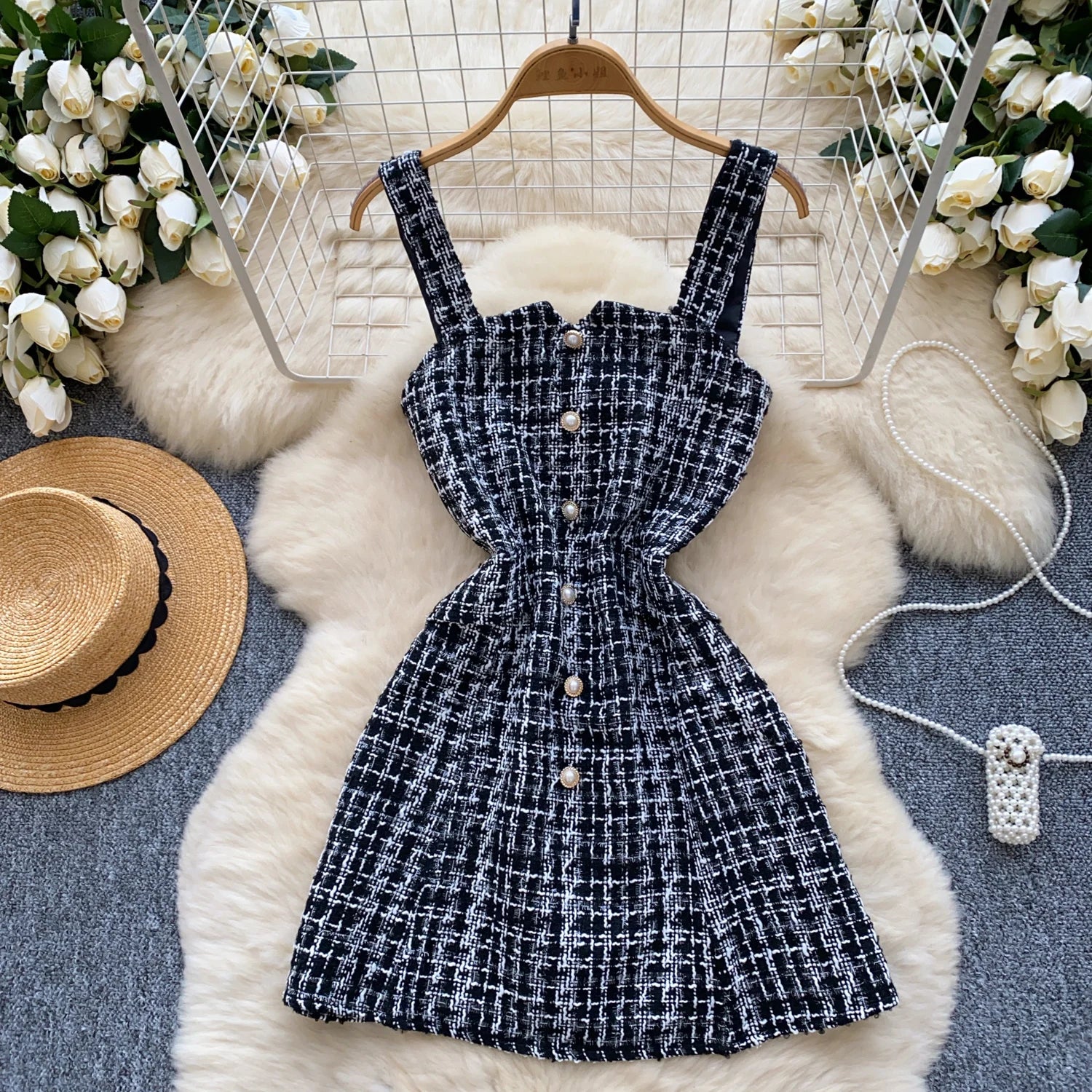 Retro 2024 Autumn Winter New Pink Plaid Woolen Sleeveless Mini Slip Dress Women's Black Button Elegant Short Tweed Dress Popular