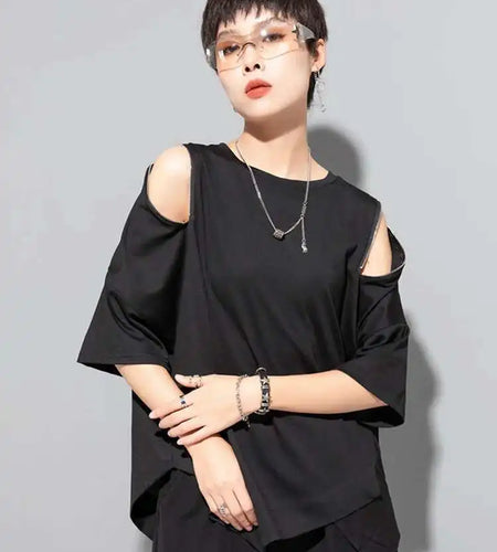 Women Black Off Shoulder Big Size Casual T-shirt New Round Neck Half Sleeve Fashion Tide Spring Summer 2025 1DF8822