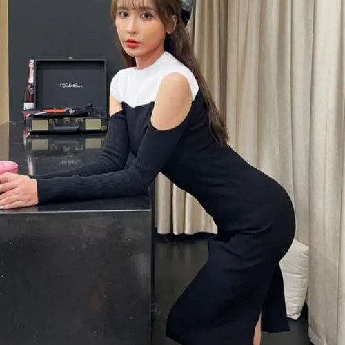 Load image into Gallery viewer, French Women Elegant Patchwork Off Shoulder Split Knit Dress Autumn Office Long Sleeve Slim Ladies Fashion Wrap Hip Dresses Chic
