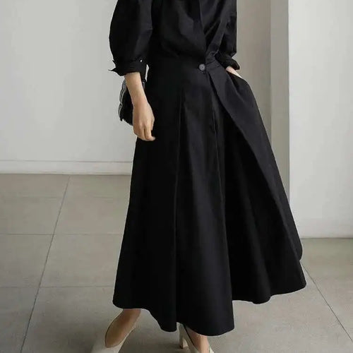 Load image into Gallery viewer, Women Beige Pleated Long Big Size Elegant Dress New Lapel Long Sleeve Loose Fit Fashion Tide Spring Autumn 2025 1DE91400
