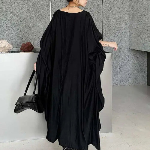 Load image into Gallery viewer, Women Black Pleated Irregular Big Size Long Dress New Round Neck Half Sleeve Fashion Tide Spring Summer 2025 1DH6284
