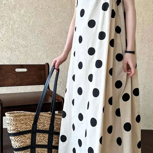Load image into Gallery viewer, Women White Dot Printed Pleated Big Size Elegant Dress New Round Neck Sleeveless Fashion Tide Spring Summer 2025 1DJ0367
